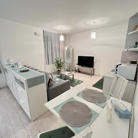 Free Parking In Garage Karolina Plazza, New Cosy Studio With All You Need Prague Extérieur photo