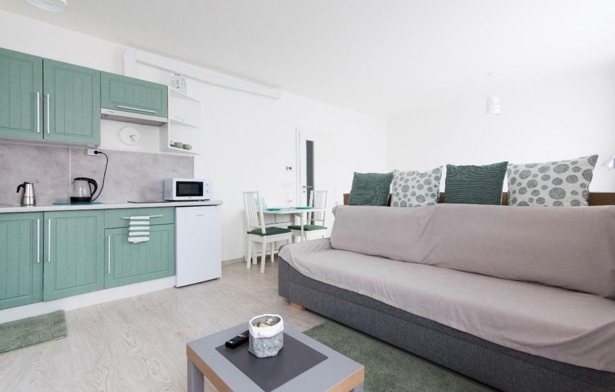 Free Parking In Garage Karolina Plazza, New Cosy Studio With All You Need Prague Extérieur photo