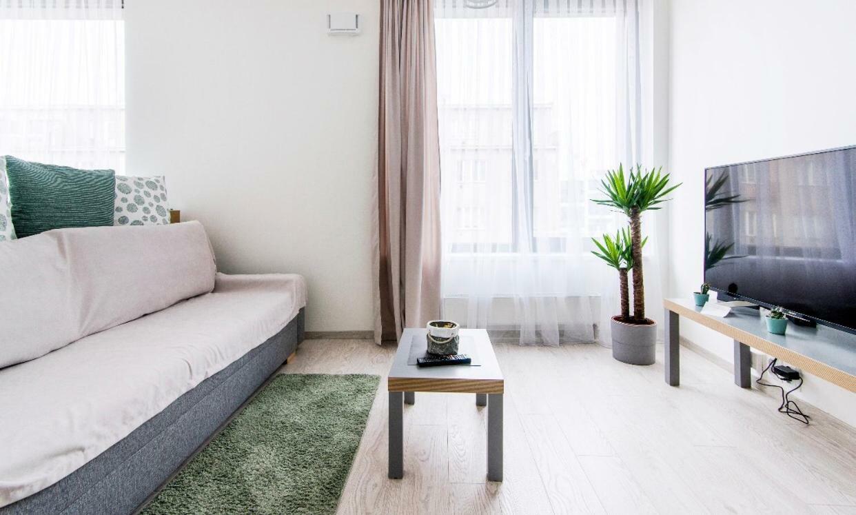 Free Parking In Garage Karolina Plazza, New Cosy Studio With All You Need Prague Extérieur photo