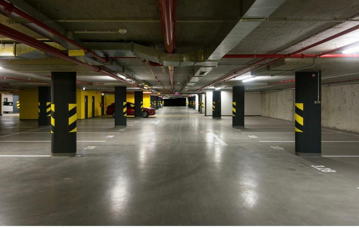 Free Parking In Garage Karolina Plazza, New Cosy Studio With All You Need Prague Extérieur photo